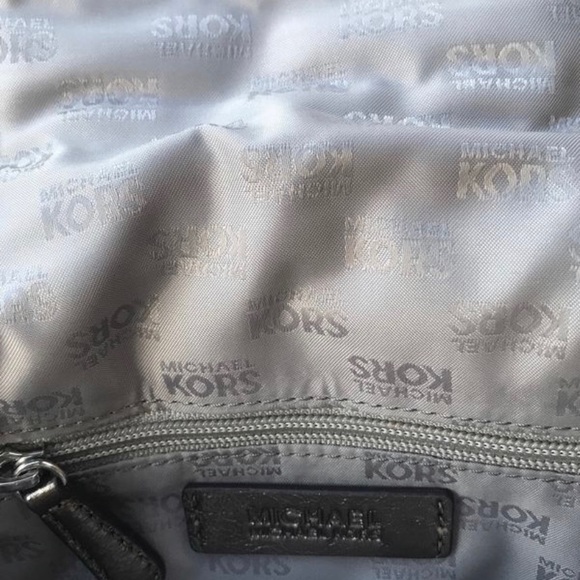 Michael Kors Purse - Picture 6 of 6